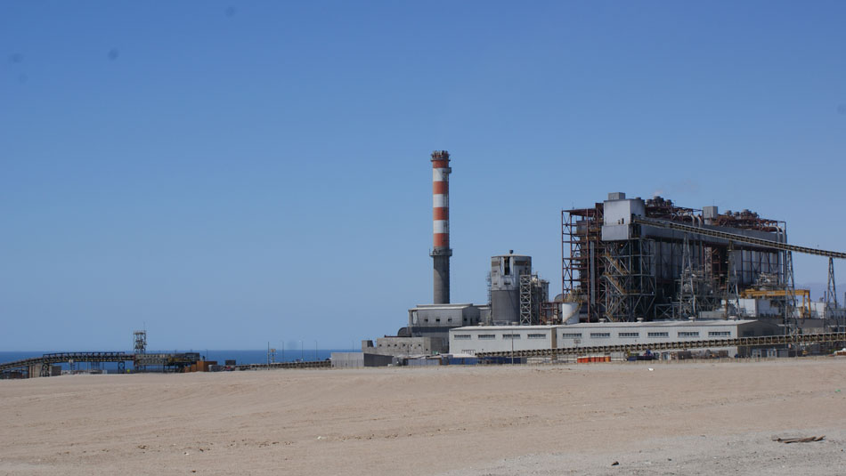 Central termoeléctrica reconvertida a gas natural o hidrógeno
